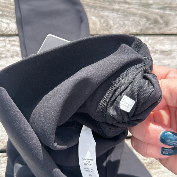 Lululemon Align Pant 28" Black leggings Size 2 NWT - Picture 6 of 6